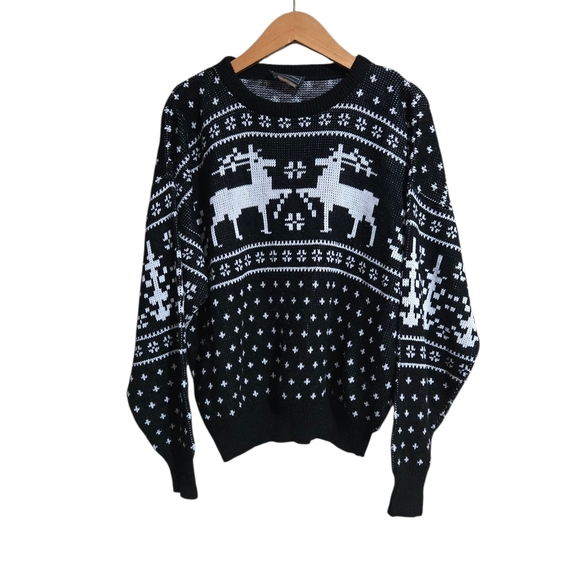 Sears Other - Vintage Sears Men's Size Medium Black and White Reindeer Sweater.